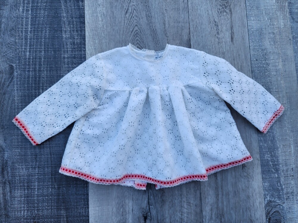 Vintage 1970s Girls Ivory Eyelet Long Sleeve Blouse Red Ribbon 24 Months